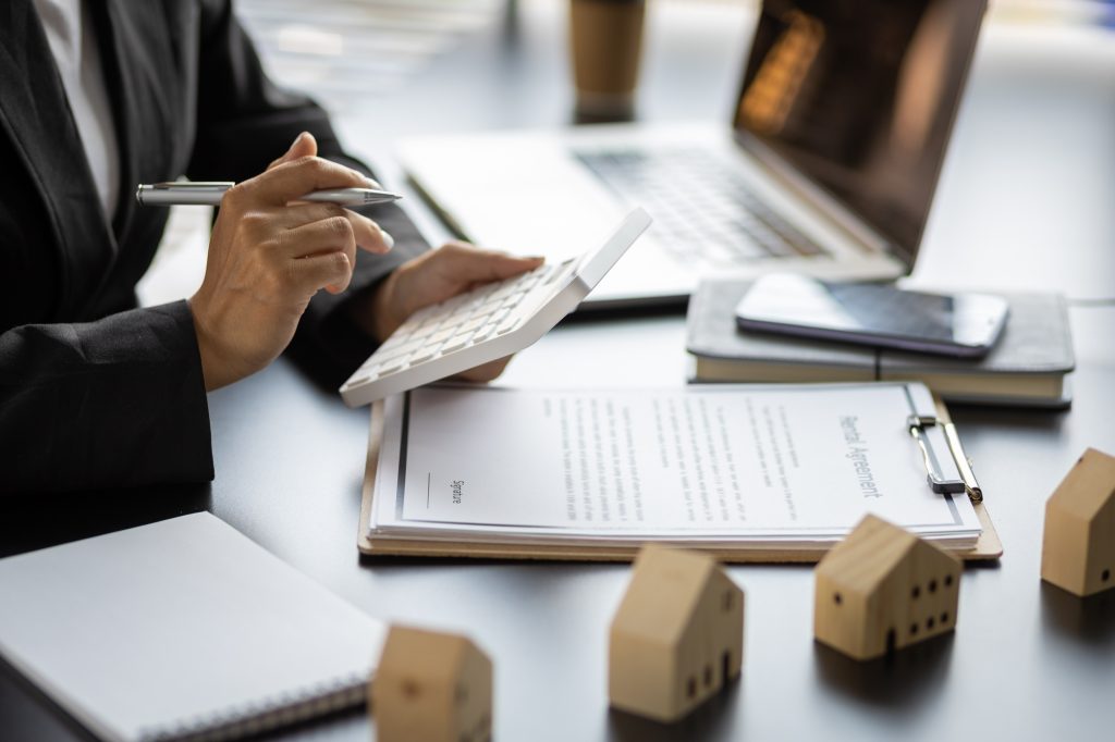 Home rental ideas, loans, mortgages and real estate valuations for sale.